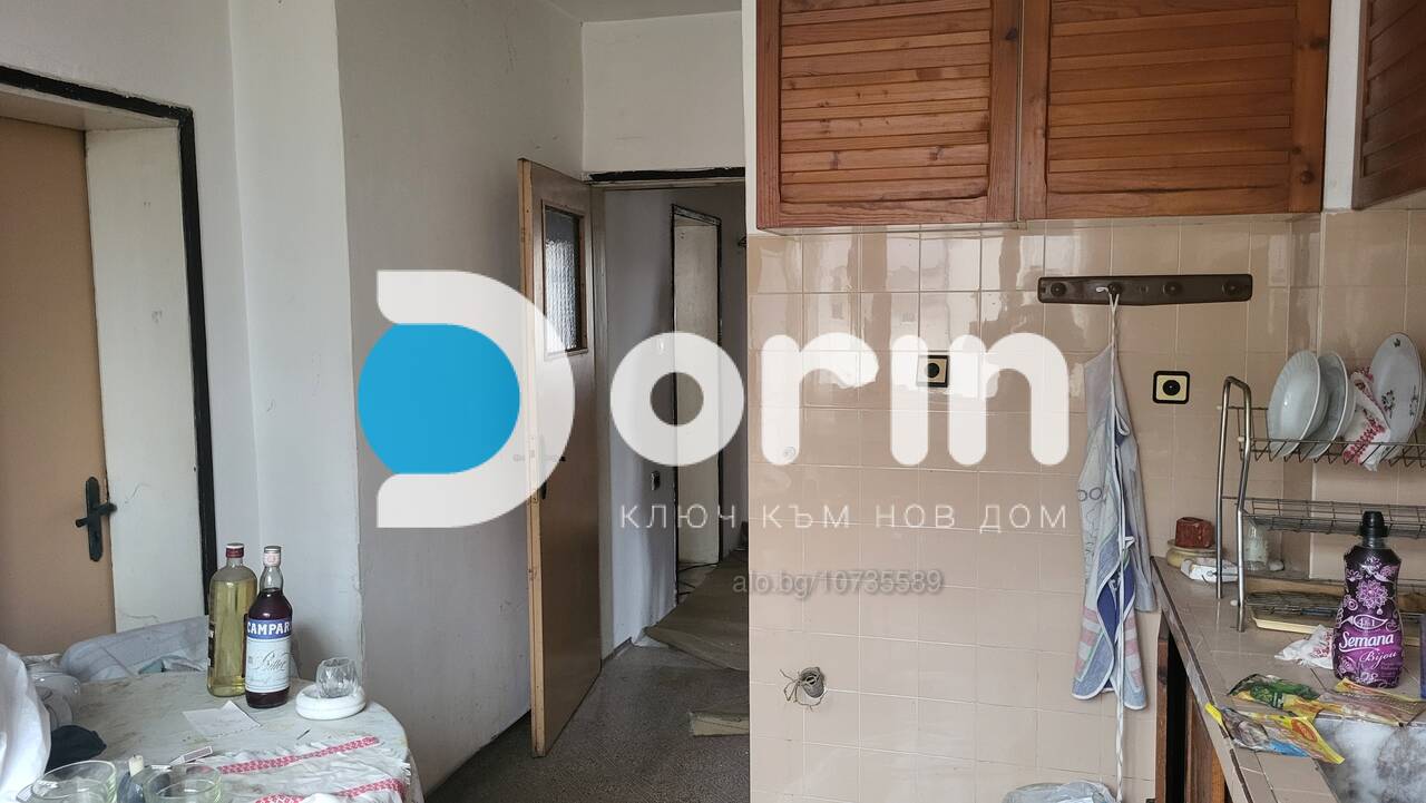 Миниатюра 12